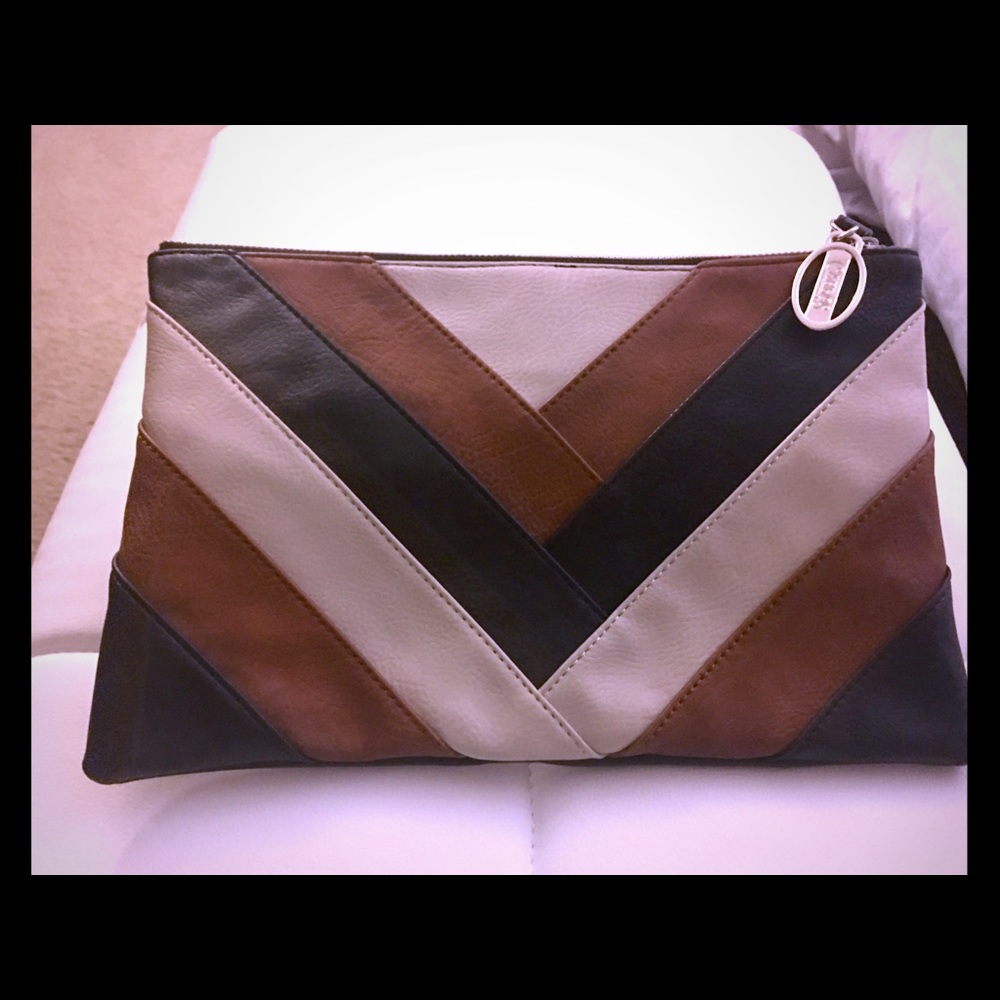 Carlos Santana Chevron Clutch